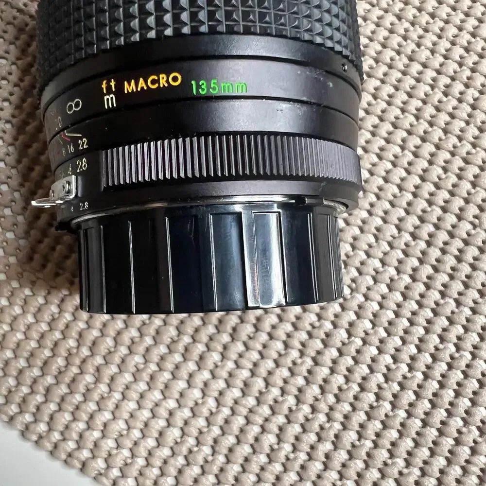 Zykkor MC Auto 135mm f/2.8 Telephoto Prime Lens 55mm Japan Vintage Manual Focus‎